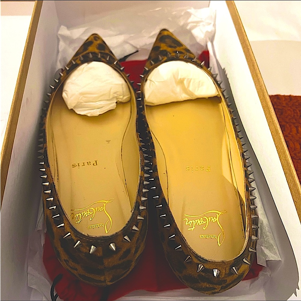 Louboutin Anjalina Flat